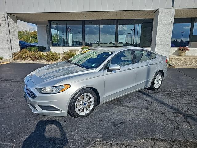 2017 ford fusion se