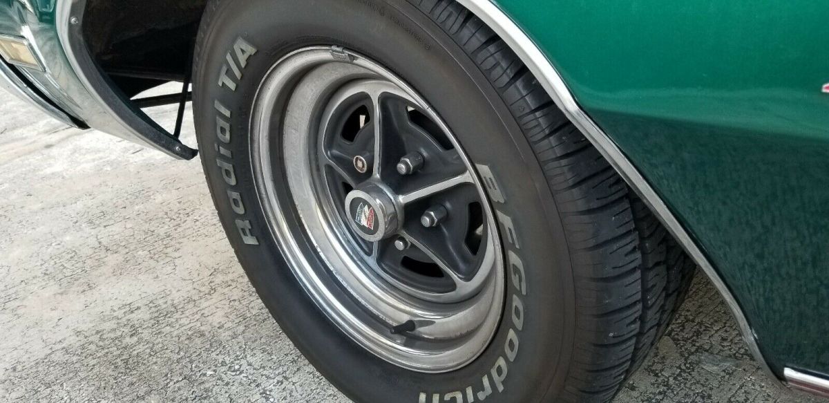 1972 buick gs 455 runs drives perfect ! to much to list , head turner !