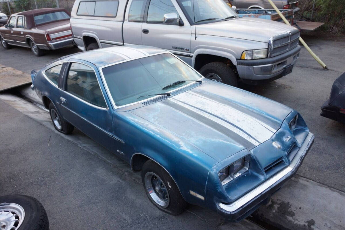 oldsmobile chevy starfire monza project mini chevelle camaro 5spd borg warner!