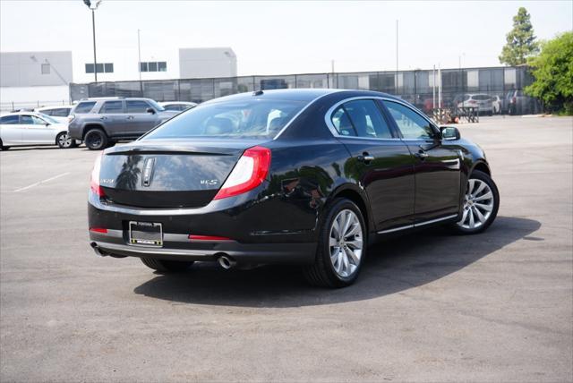 2013 lincoln mks base