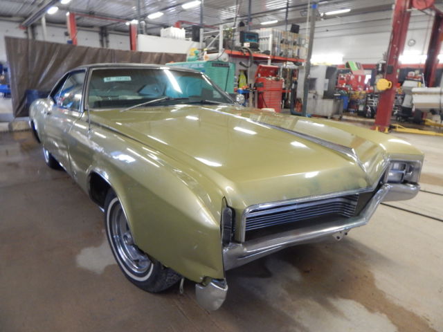 1967 buick riviera gs t1241303