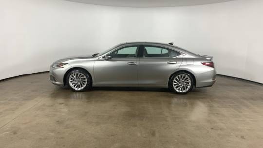 2021 Lexus ES