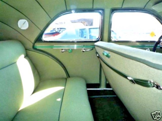 1937 cord 812