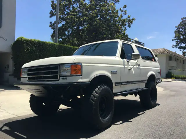 1989 ford bronco xlt sport utility 2-door 4.9l