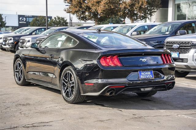 2022 ford mustang ecoboost premium