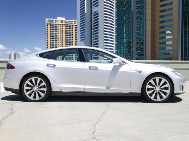 2013 tesla model s in honolulu, hawaii