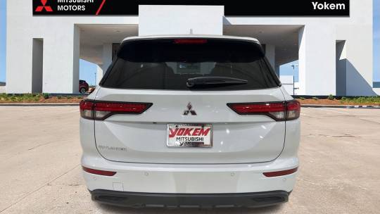2024 Mitsubishi Outlander