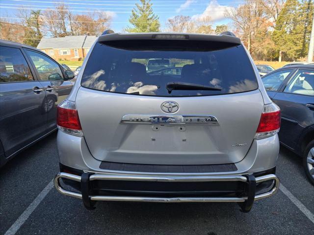 2011 toyota highlander se