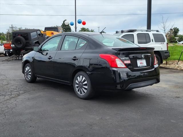 2017 nissan versa 1.6 s+