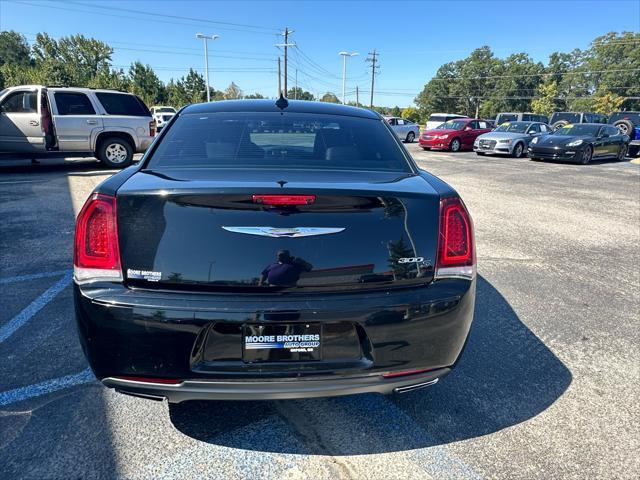 2020 chrysler 300 s