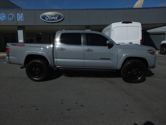 2020 toyota tacoma trd sport
