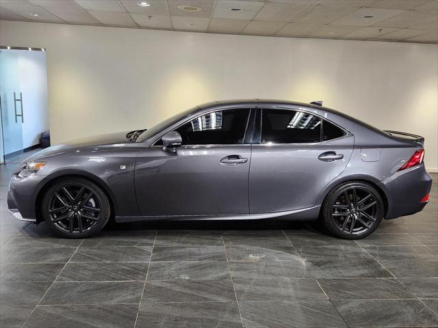 2016 lexus is 300 base