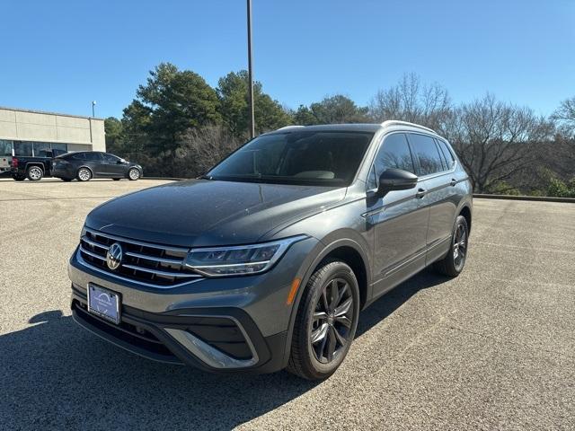 2024 volkswagen tiguan 2.0t se