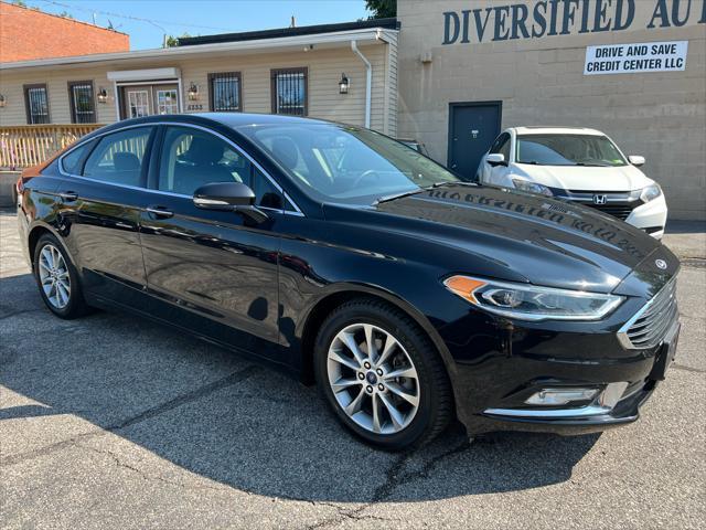 2017 ford fusion se