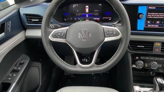 2024 Volkswagen Taos