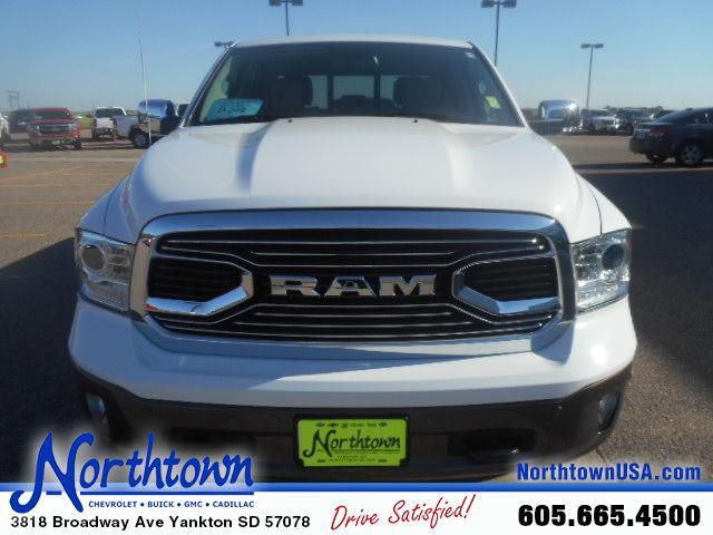 2018 ram ram pickup 1500 laramie limited 4x4 laramie limited 4dr crew cab 5.5 ft. sb pickup for sale in yankton, south dakota