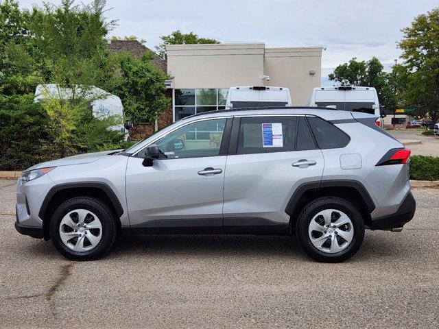 2021 toyota rav4 le