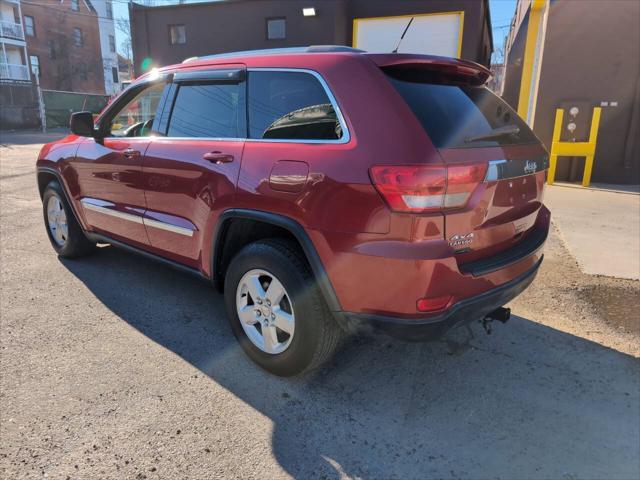 2011 jeep grand cherokee laredo