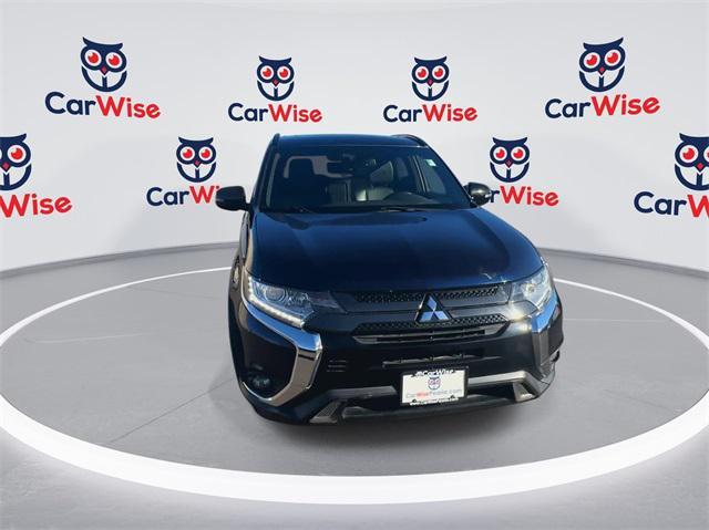 2020 mitsubishi outlander se