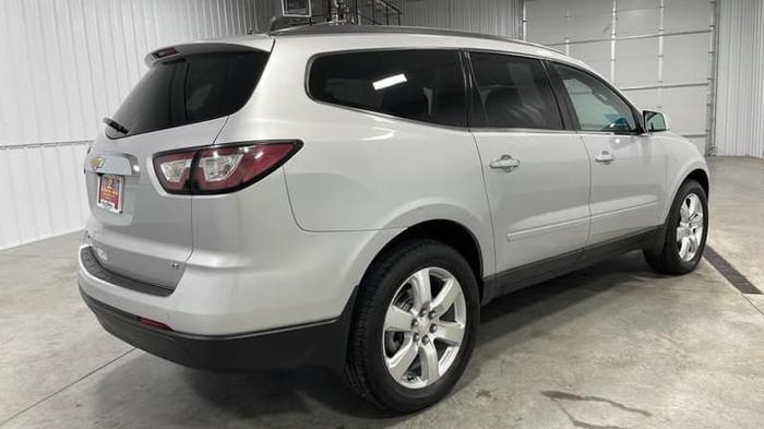 2017 chevrolet traverse lt sport utility 4d in sioux falls, south dakota