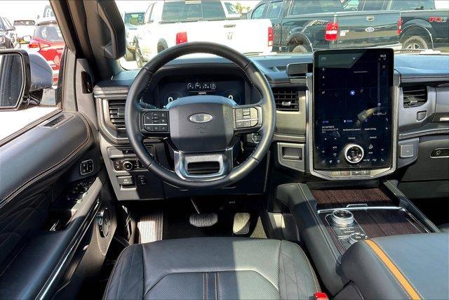 2023 ford expedition platinum