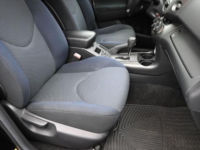 2011 toyota rav4 sport
