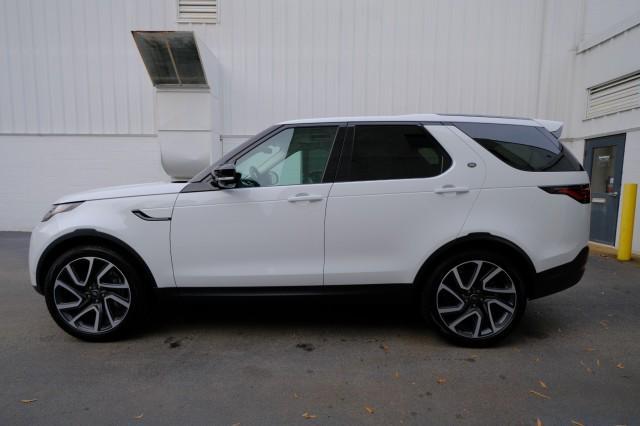 2024 land rover discovery s