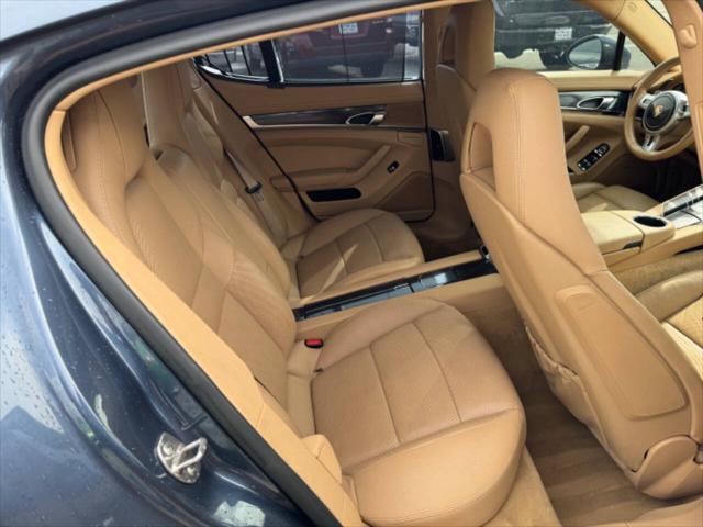 2012 porsche panamera 4