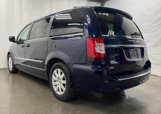 2014 chrysler town & country touring