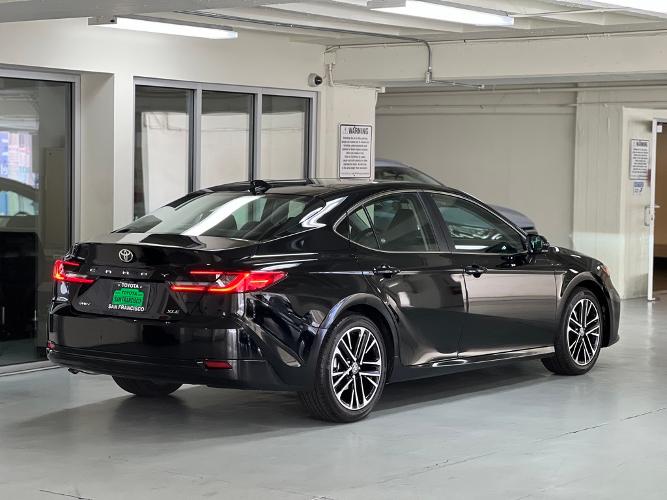 used 2025 toyota camry xle