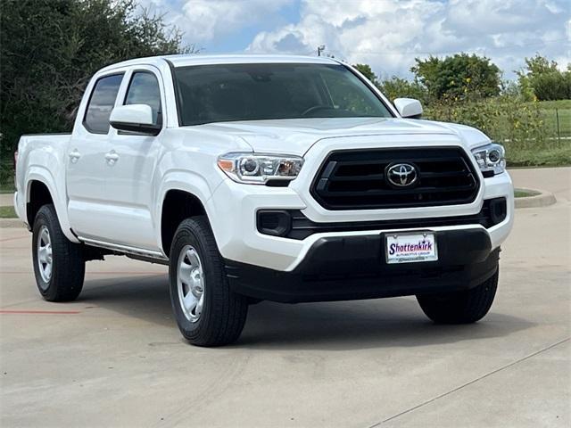 2023 toyota tacoma sr