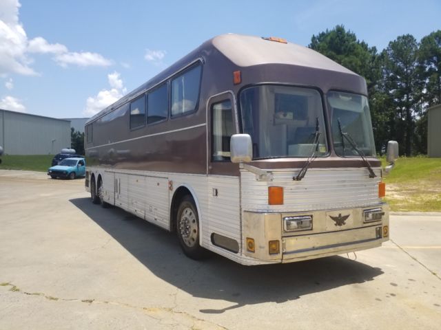 silver eagle bus 1983 entertainer 45' raised roof