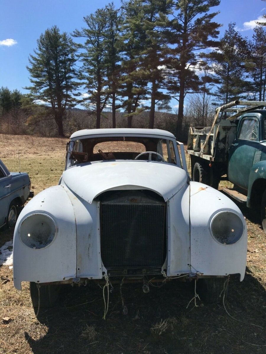 mercedes 300 adenauer 4 door sedan project/parts car