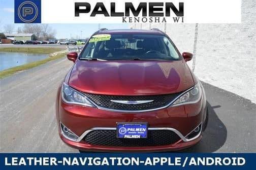 2020 chrysler pacifica touring-l in kenosha, wisconsin