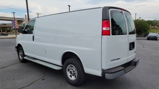 2022 GMC Savana