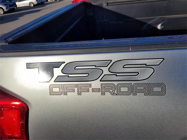 2023 toyota tacoma sr5