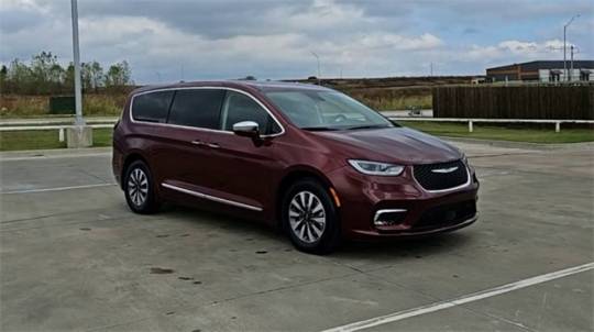2022 Chrysler Pacifica
