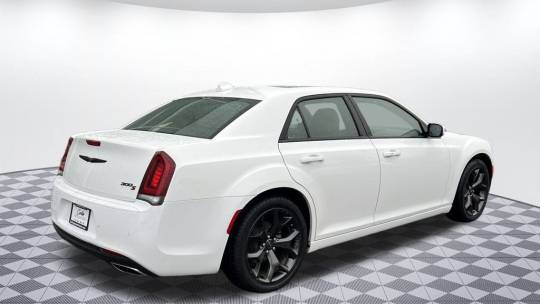 2022 Chrysler 300