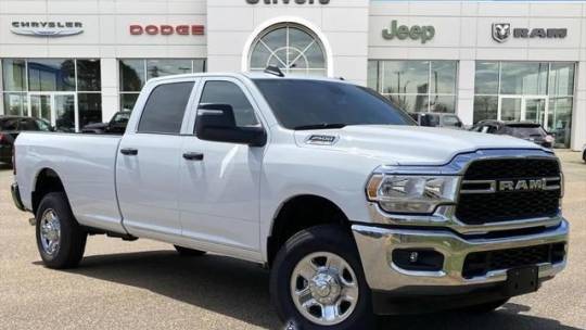 new 2024 ram 2500 tradesman crew cab 8' box 4wd