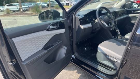 2024 Volkswagen Taos