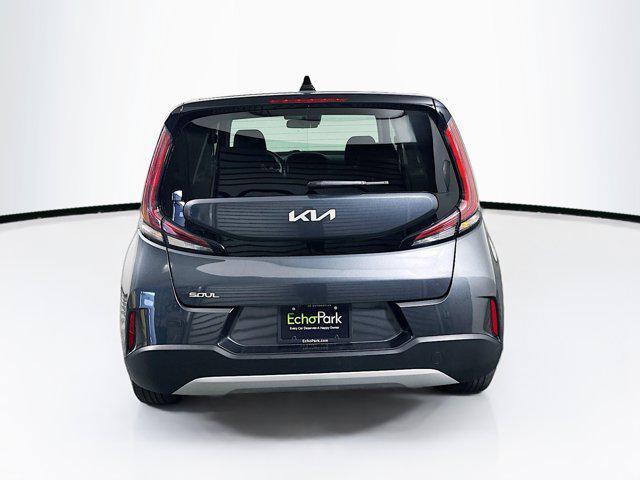 2023 kia soul lx