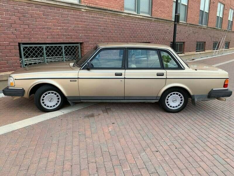 1990 volvo 240 dl sedan automatic no accidents