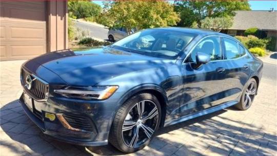 2022 Volvo S60