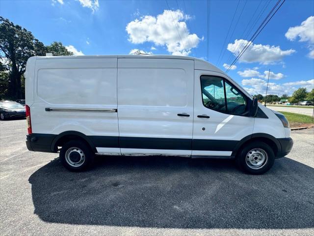2015 ford transit-250 base