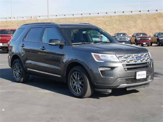 2018 ford explorer xlt
