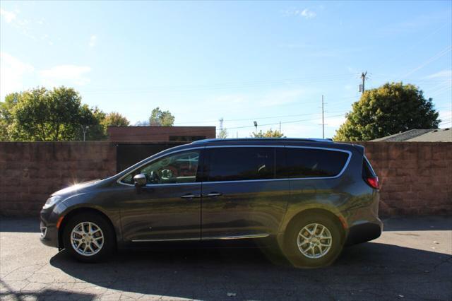 2020 chrysler pacifica touring l