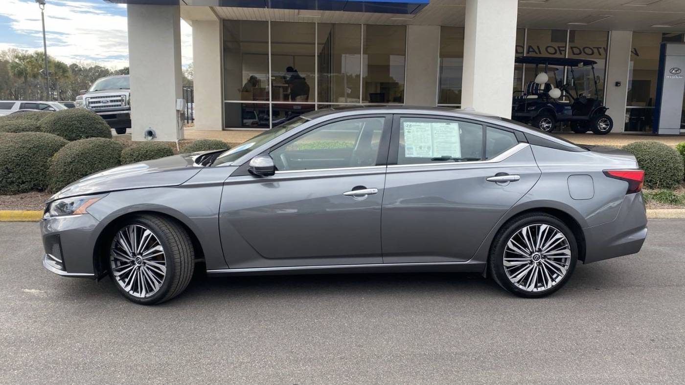 2023 nissan altima sl