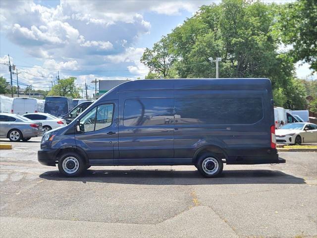 2019 ford transit-250 base
