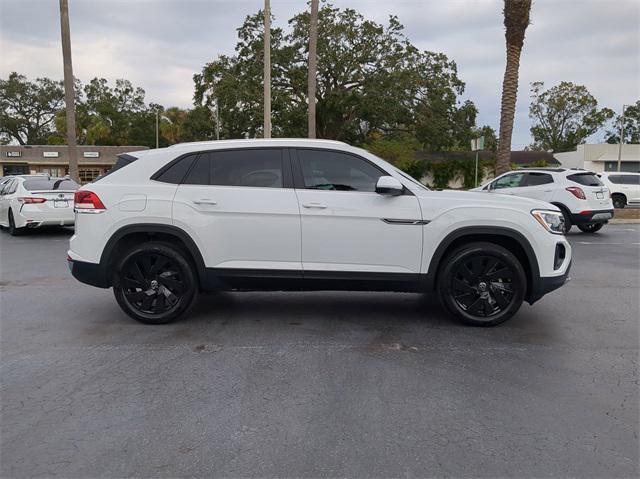 2024 volkswagen atlas cross sport 2.0t se w/technology