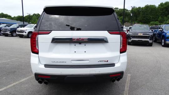 2022 gmc yukon xl at4
